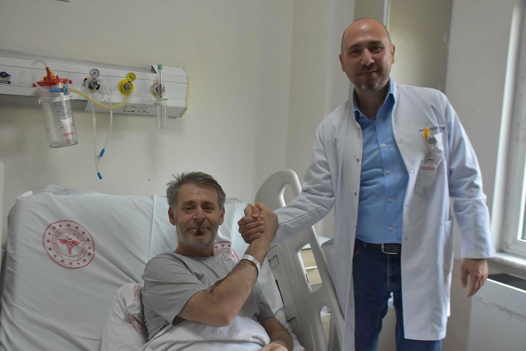 35 dakika boyunca kalbi durdu, vücudu soğudu ve hayata döndü: 