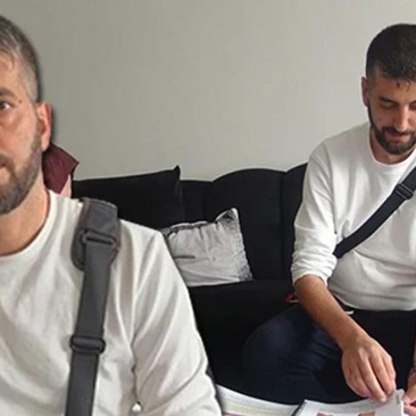 Kalbini çantasında taşıyor: En büyük korkusu çantasının çalınması: ‘Yıkanırken bile yanımda’